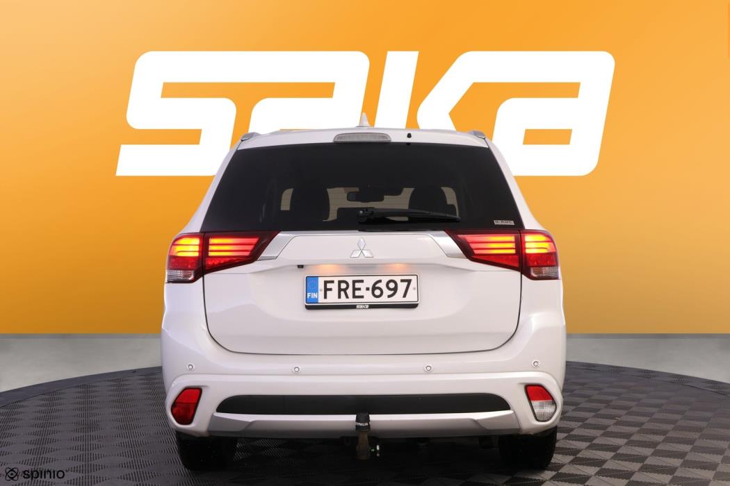 MITSUBISHI OUTLANDER PHEV 2018