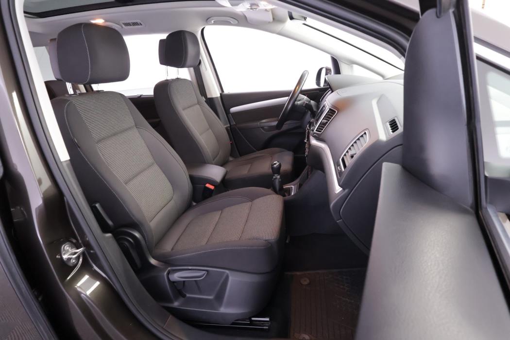 VOLKSWAGEN Sharan 2017