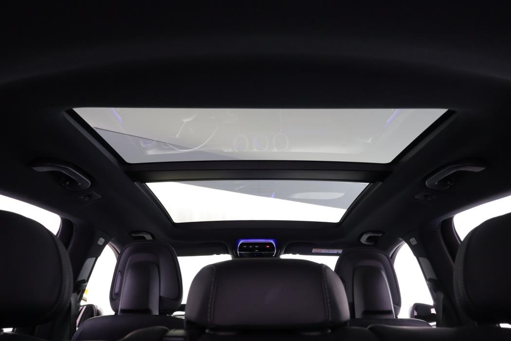 MERCEDES-BENZ GLC 2023