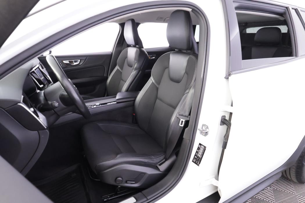 VOLVO V60 Cross Country 2019