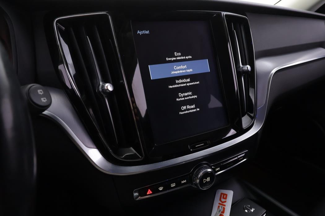 VOLVO V60 Cross Country 2019