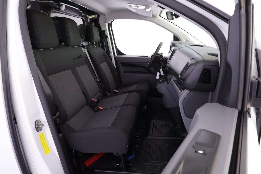 TOYOTA Proace 2023