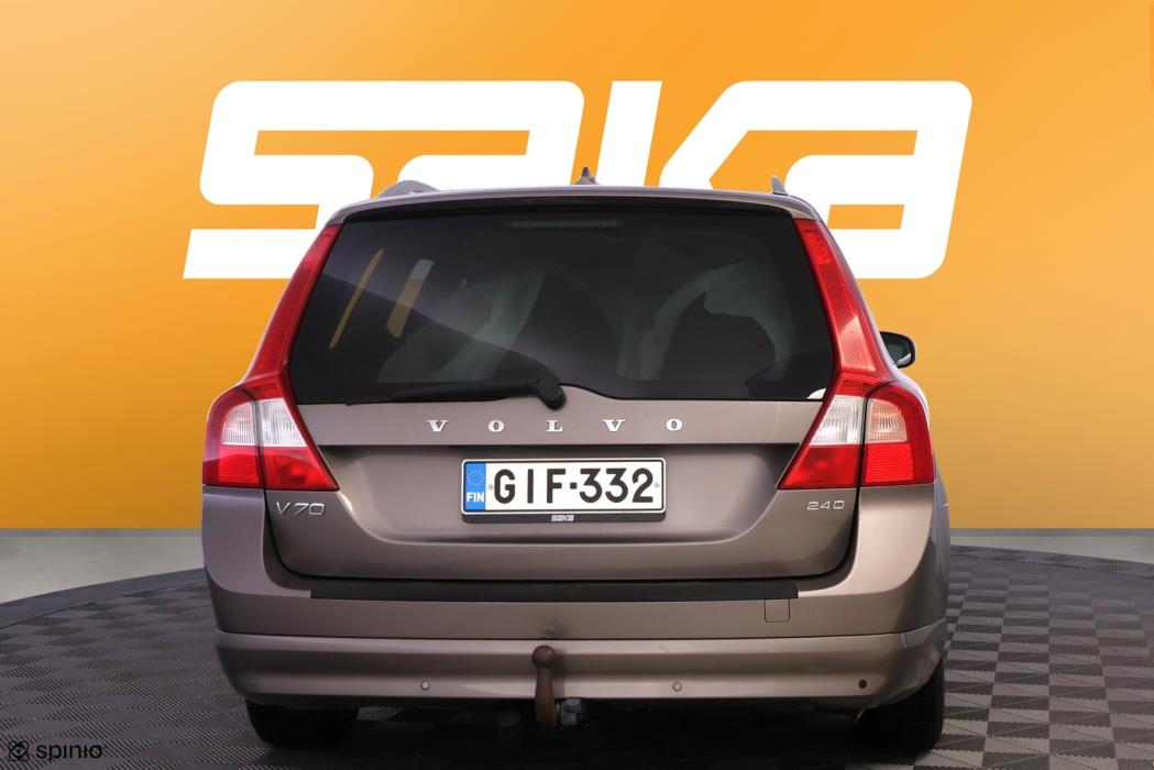 VOLVO V70 2009