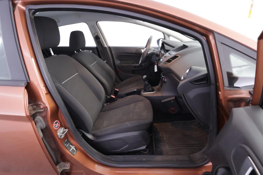 FORD Fiesta 2013
