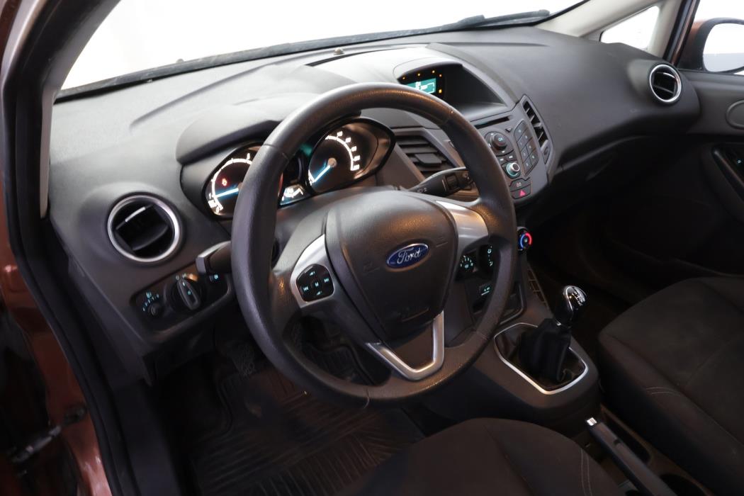 FORD Fiesta 2013