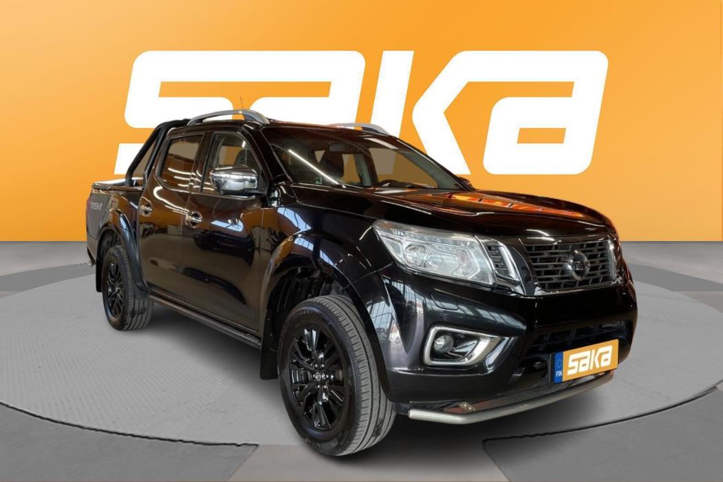 NISSAN Navara 2017