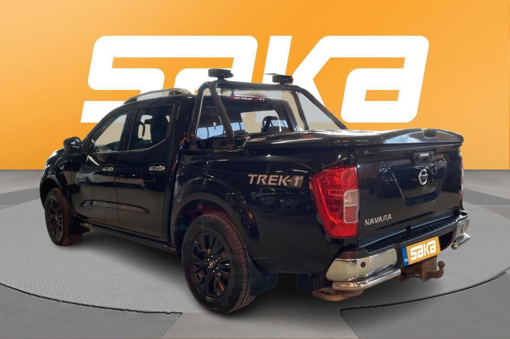 NISSAN Navara 2017