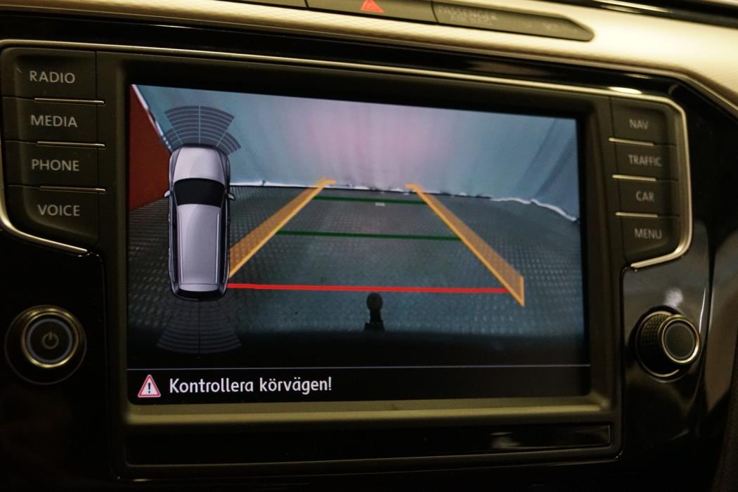 VOLKSWAGEN Passat 2017