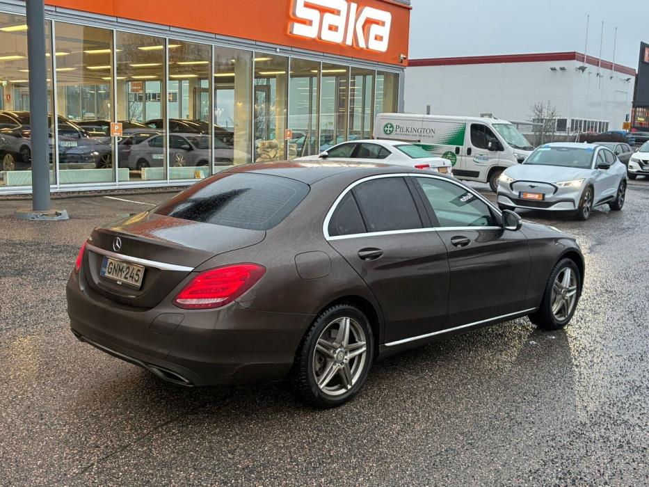 MERCEDES-BENZ C 2016
