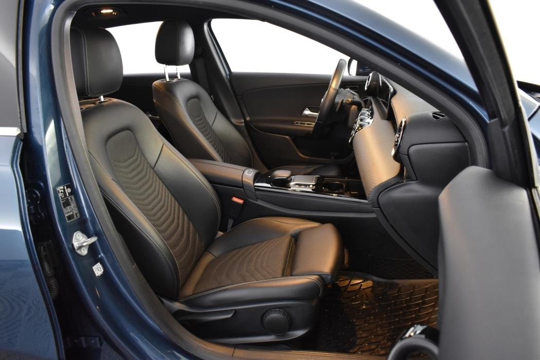 MERCEDES-BENZ A 2021