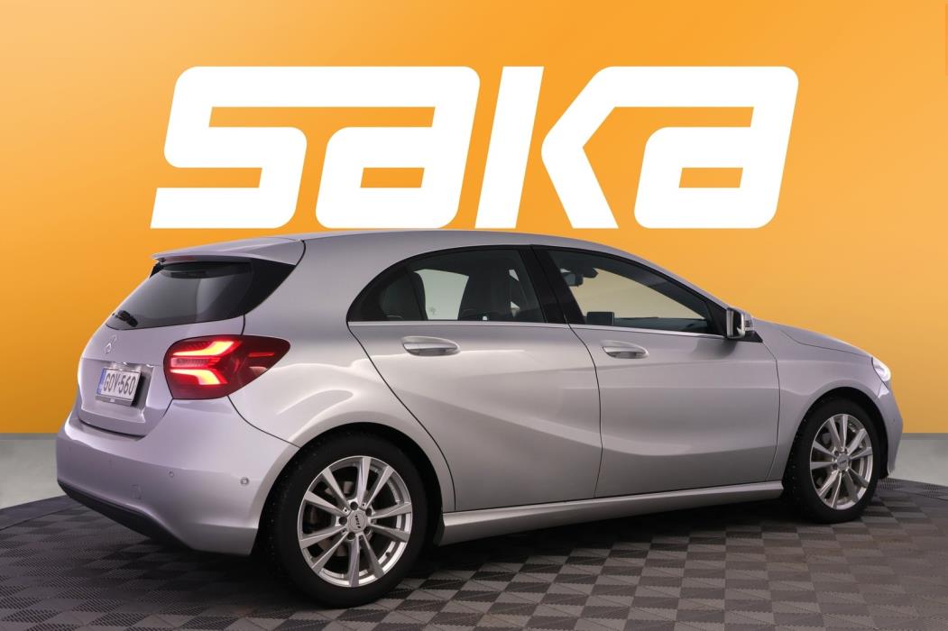 MERCEDES-BENZ A 2016