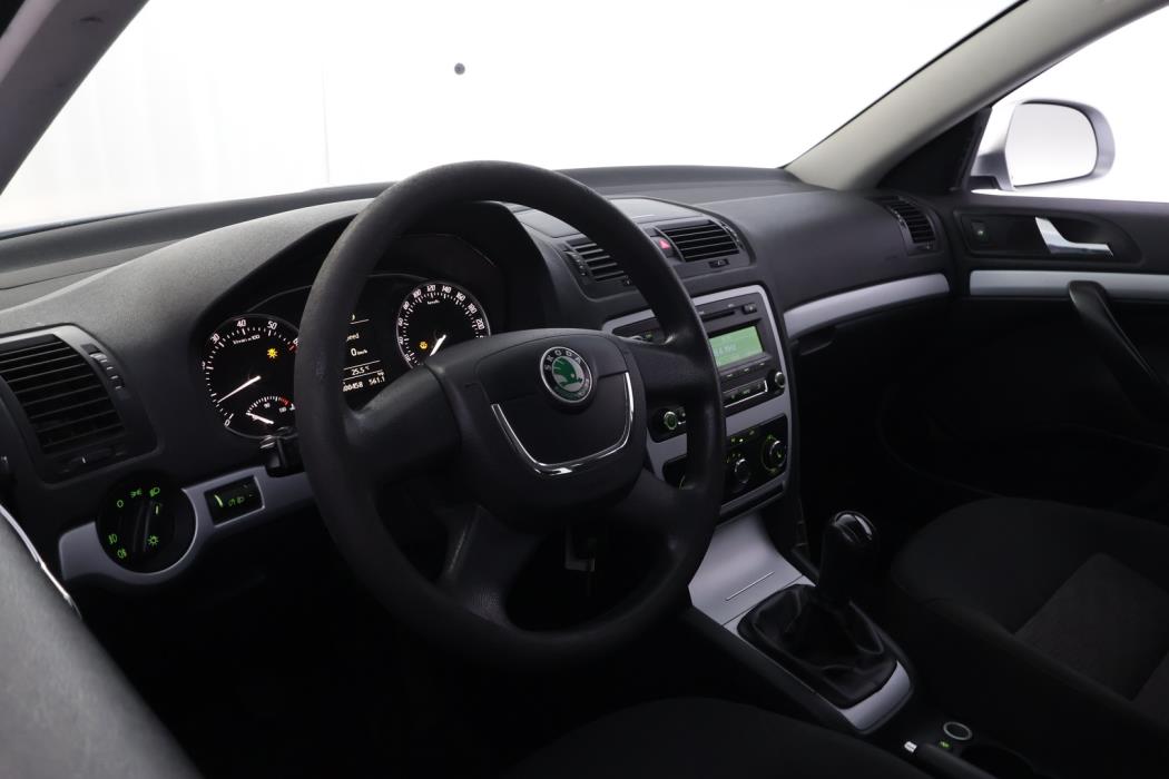 SKODA Octavia 2009