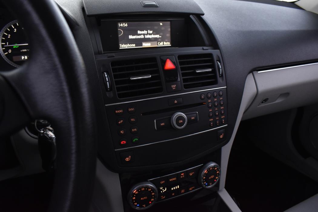 MERCEDES-BENZ C 2009