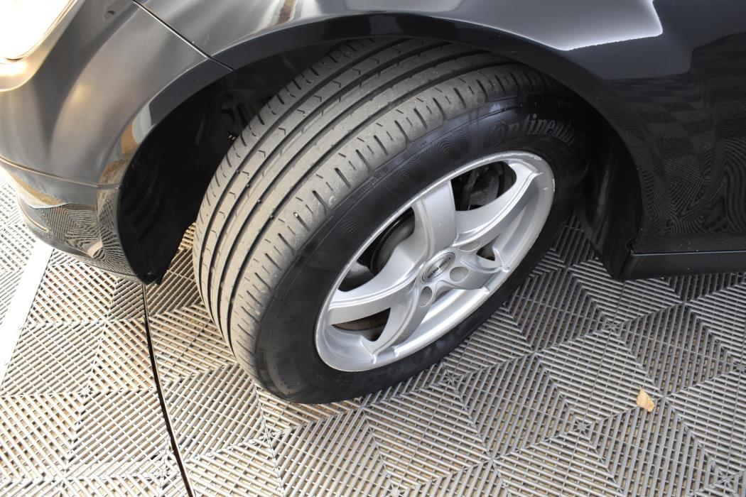 MERCEDES-BENZ C 2009