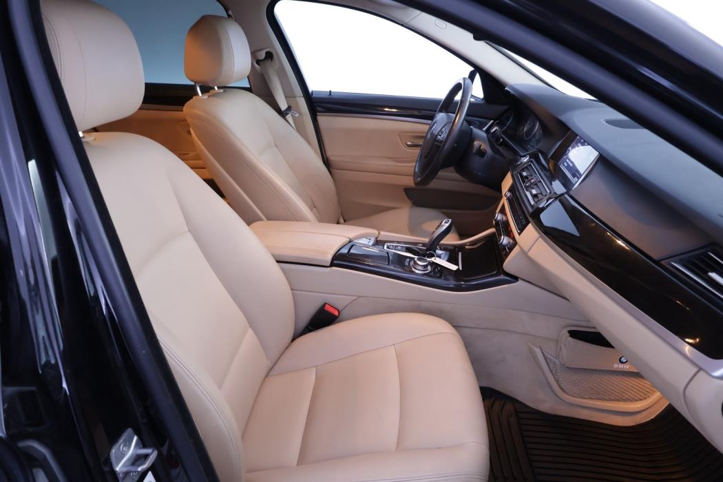 BMW 520 2014
