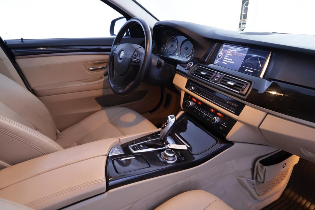 BMW 520 2014