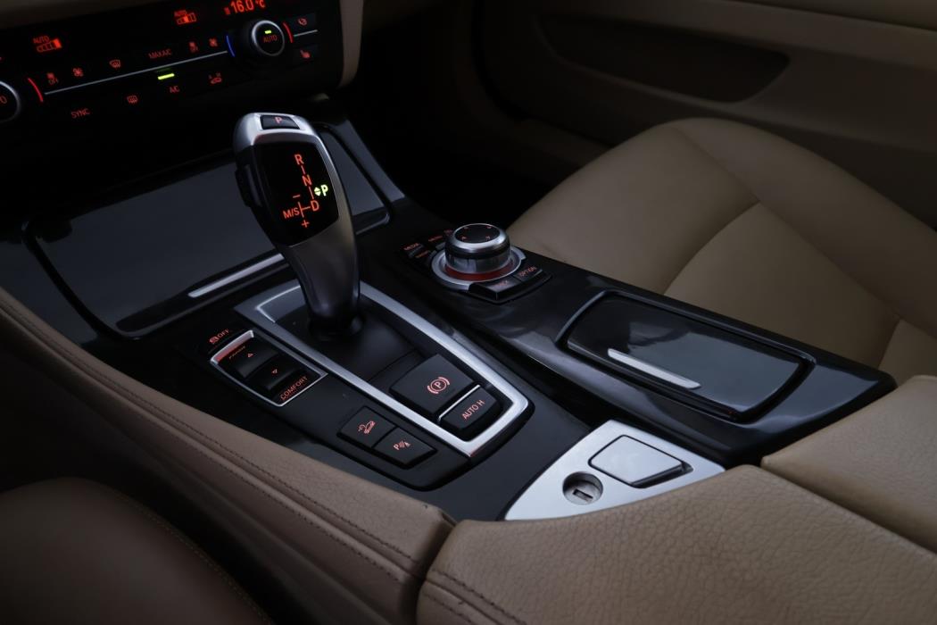 BMW 520 2014