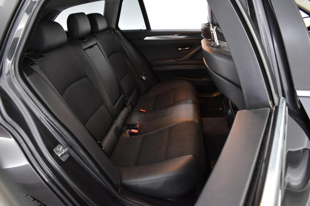 BMW 520 2012