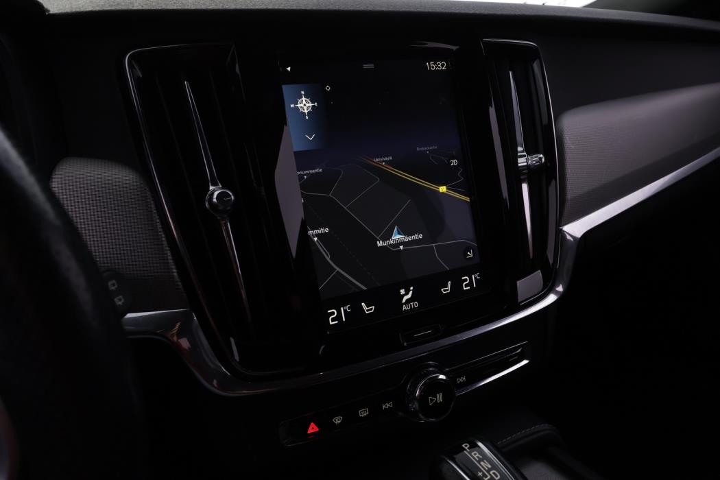VOLVO V90 2018