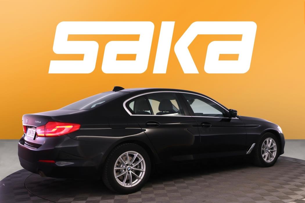 BMW 520 2019