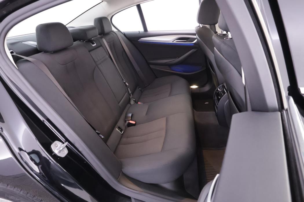 BMW 520 2019