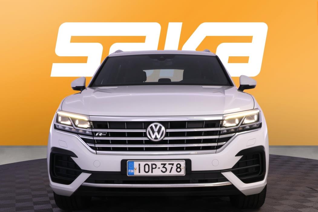 VOLKSWAGEN Touareg 2019