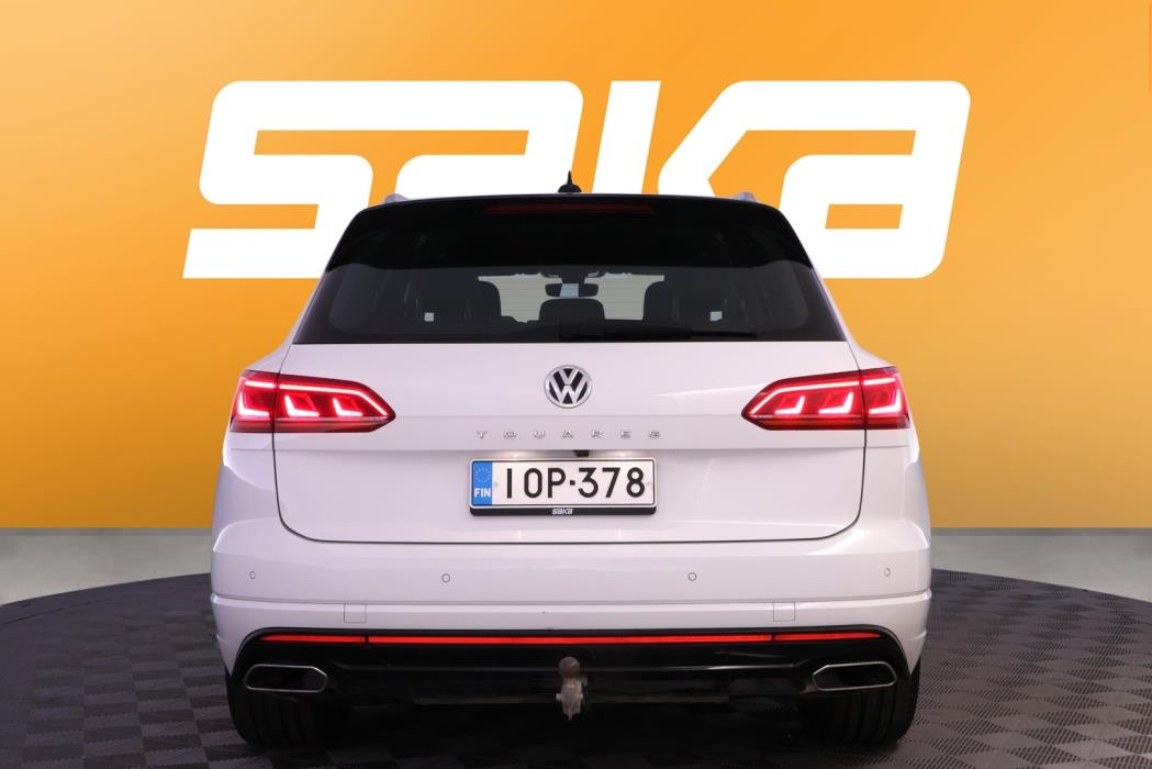 VOLKSWAGEN Touareg 2019