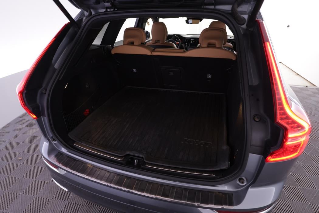 VOLVO XC60 2019