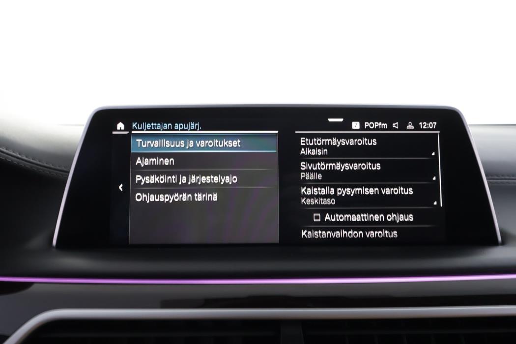 BMW 745 2020