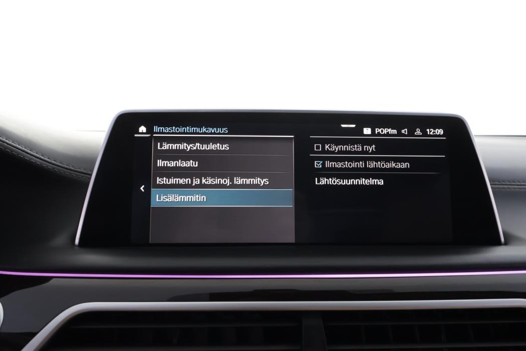 BMW 745 2020