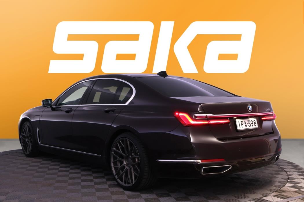 BMW 745 2020