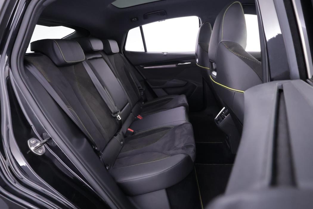 SKODA Enyaq 2022