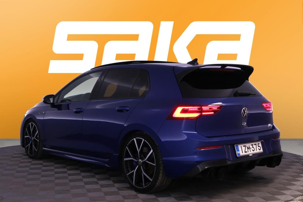 VOLKSWAGEN Golf 2021