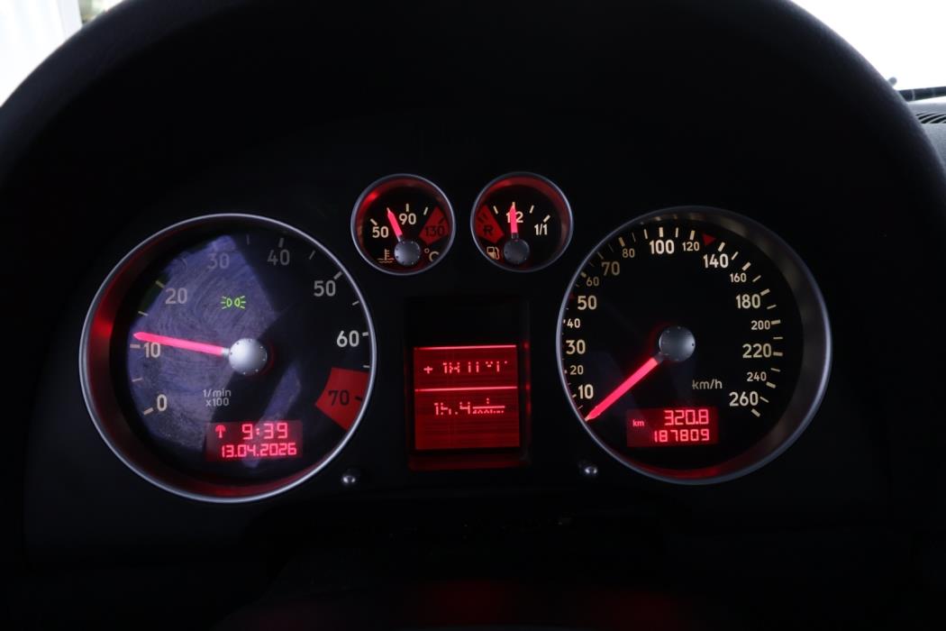 AUDI TT 1999