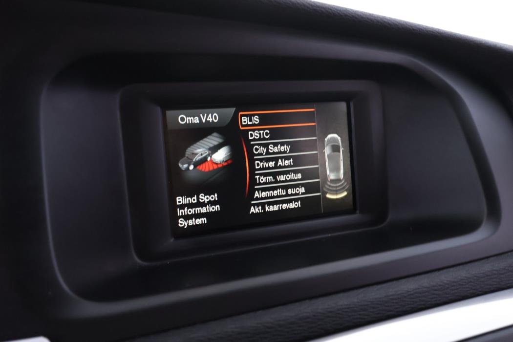 VOLVO V40 2013
