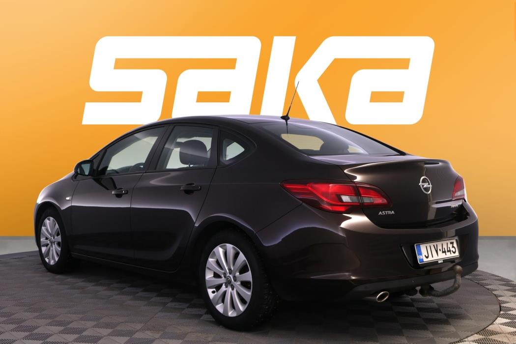 OPEL Astra 2013