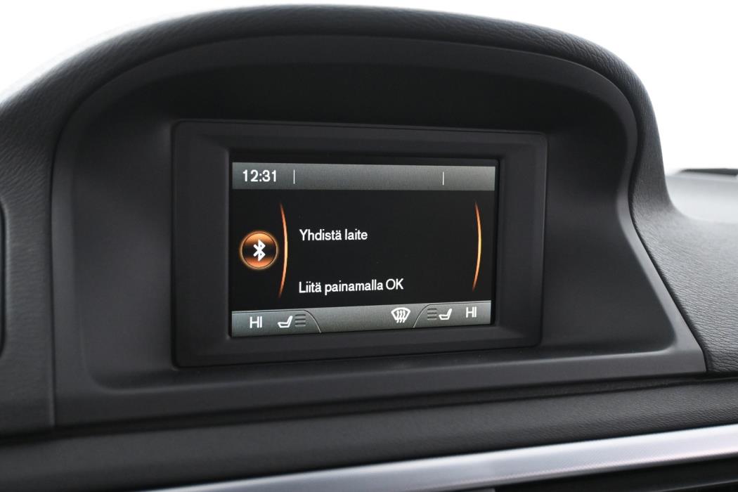 VOLVO V70 2013