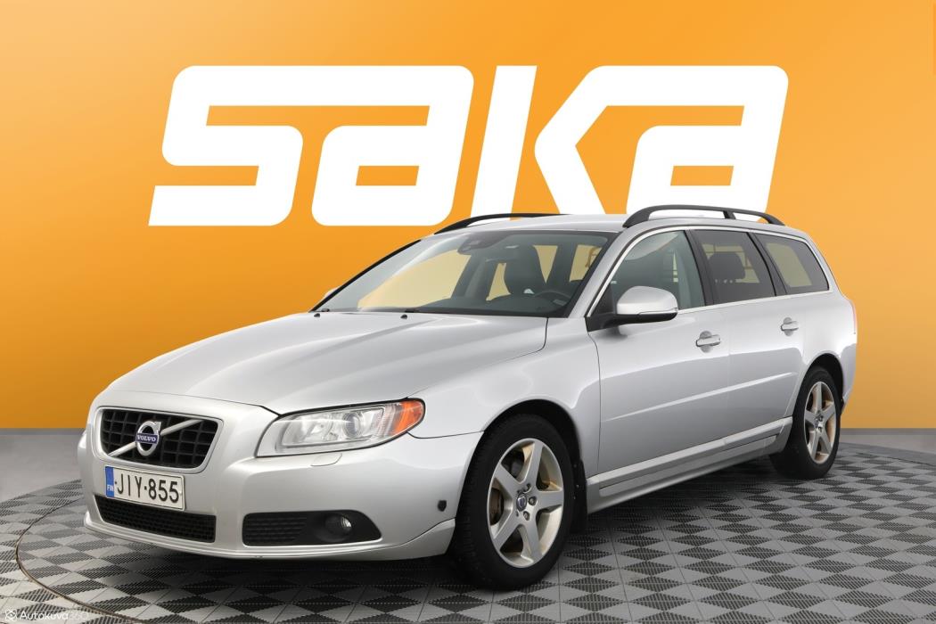 VOLVO V70 2013