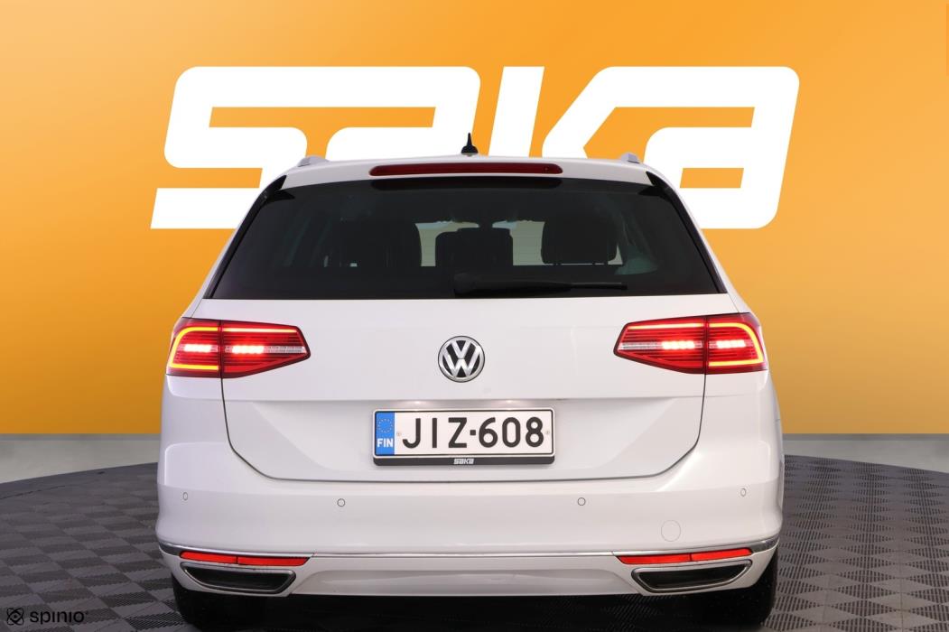 VOLKSWAGEN Passat 2019