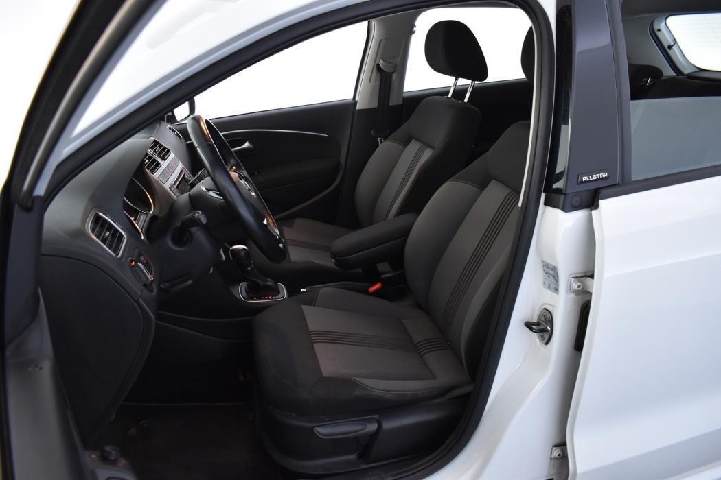 VOLKSWAGEN Polo 2017