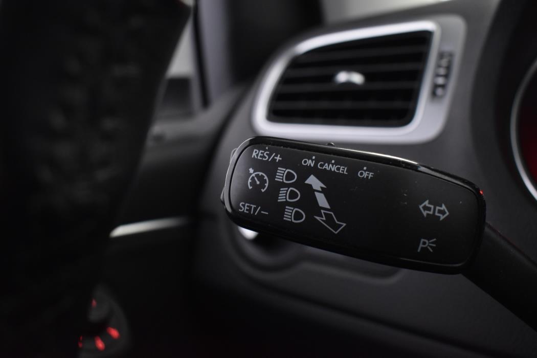 VOLKSWAGEN Polo 2017