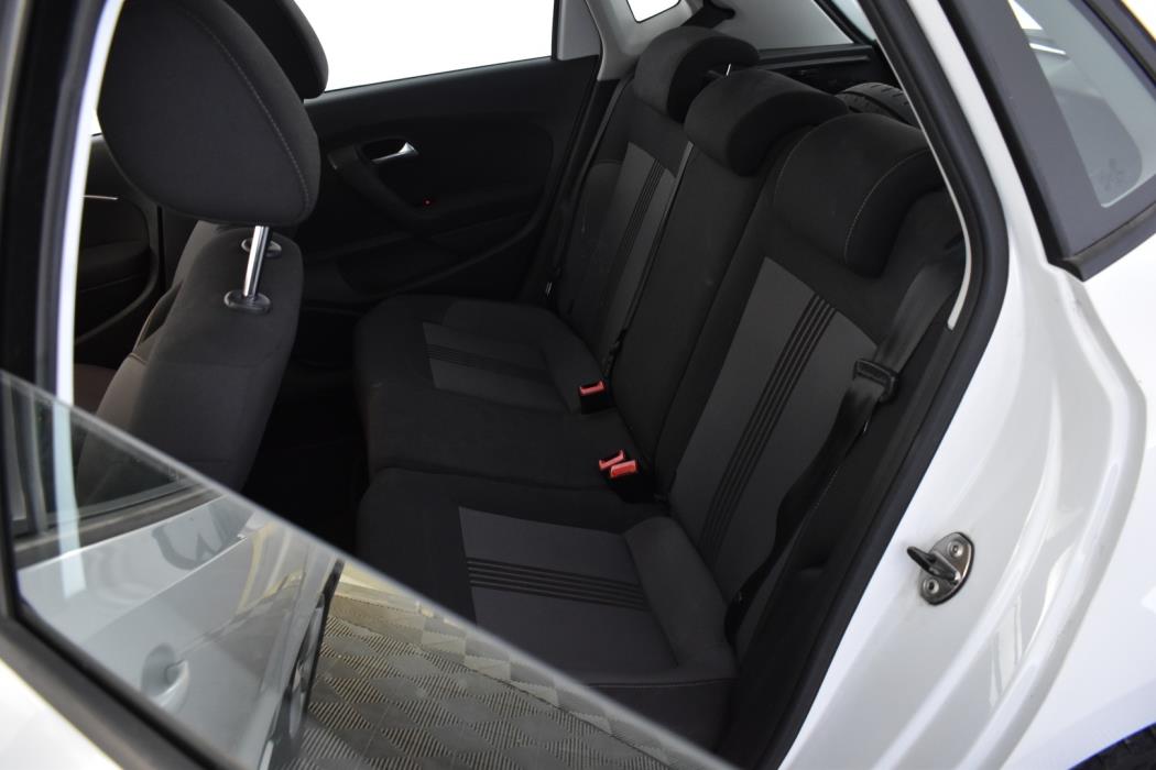 VOLKSWAGEN Polo 2017