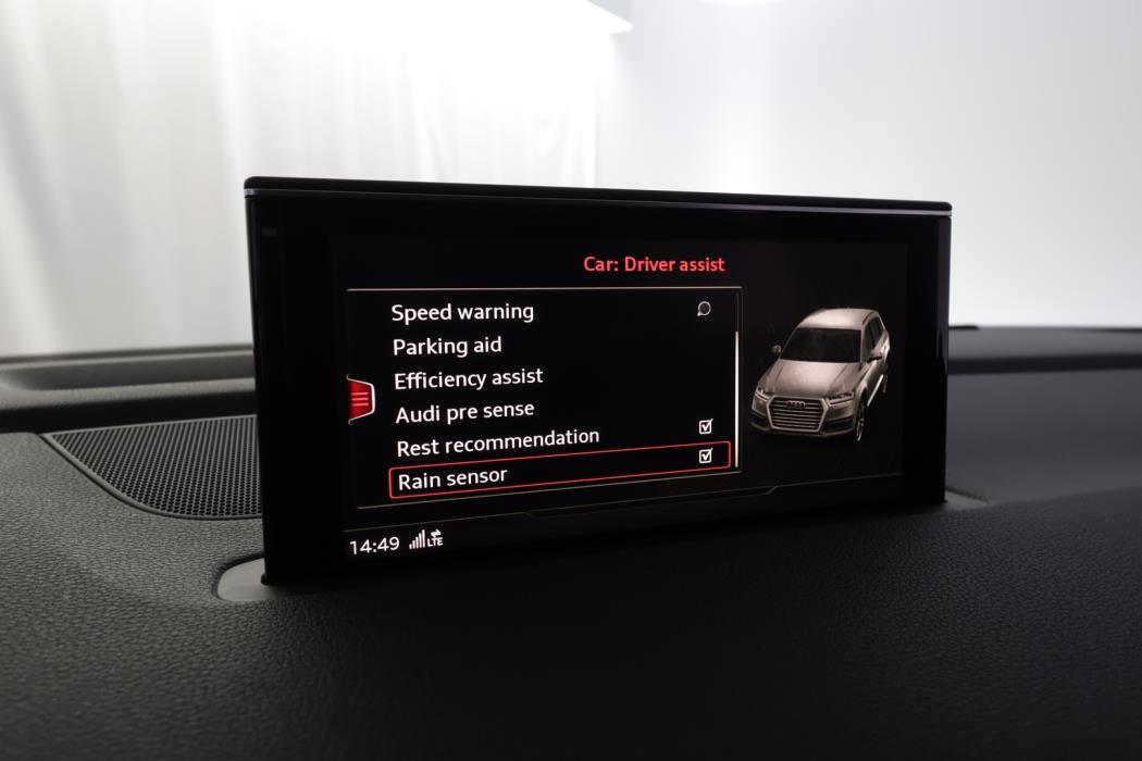 AUDI Q7 2017