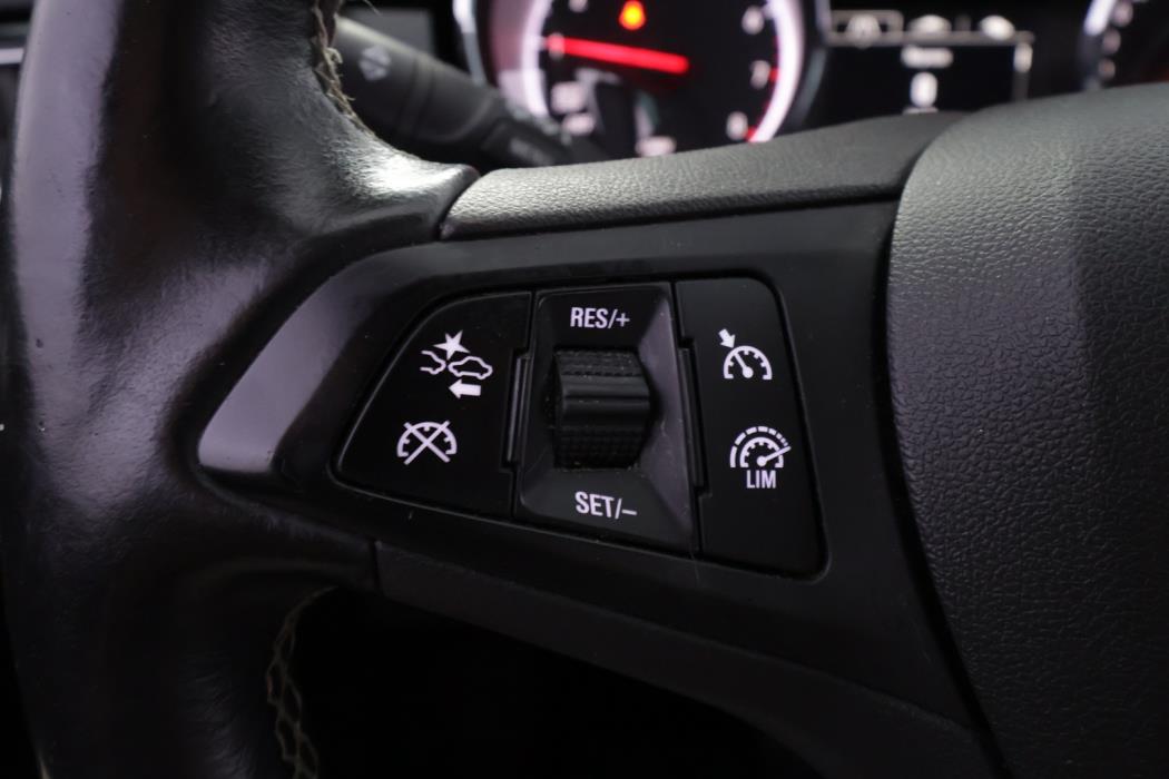 OPEL Astra 2018