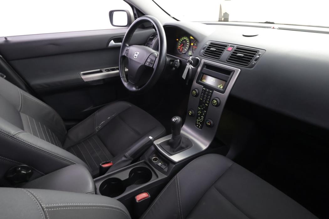 VOLVO V50 2005