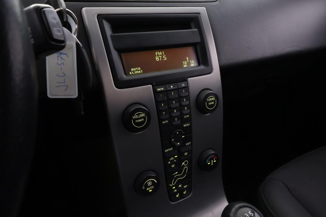 VOLVO V50 2005