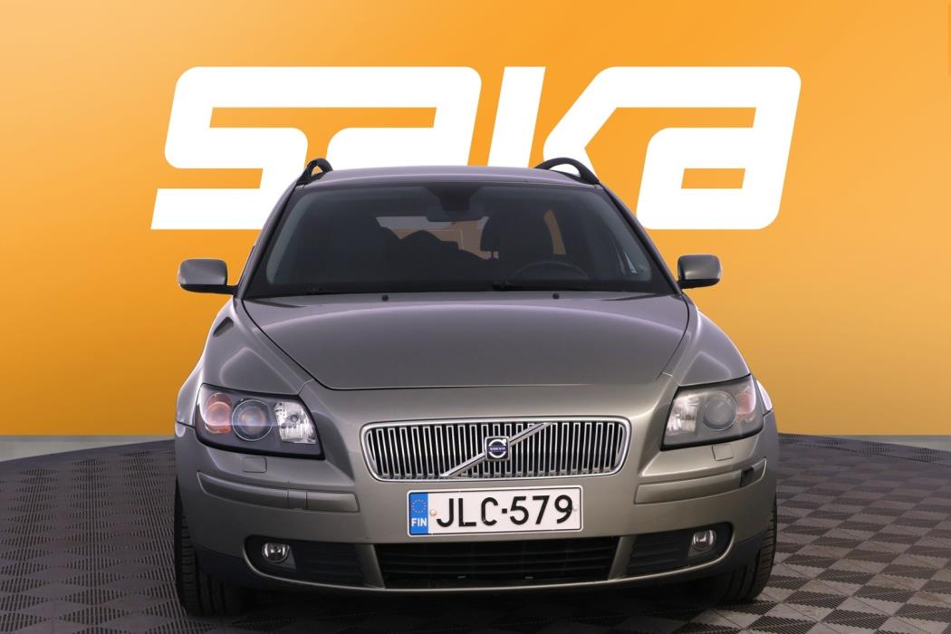 VOLVO V50 2005