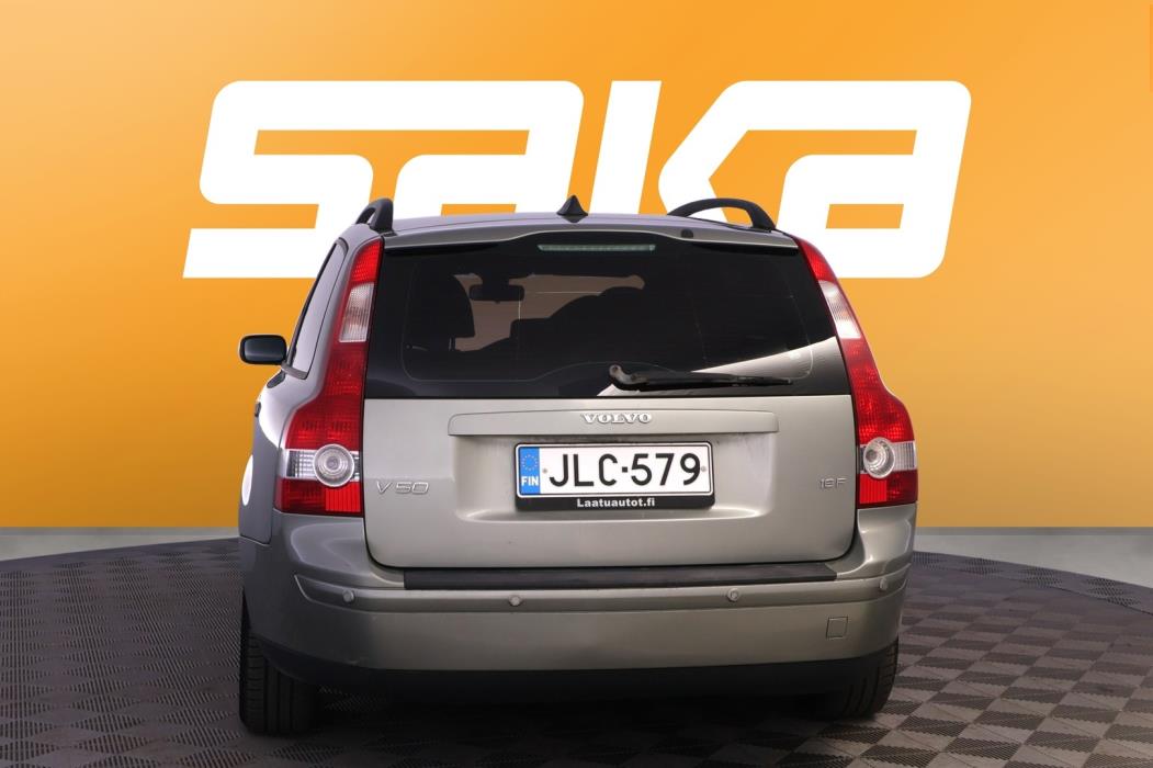 VOLVO V50 2005