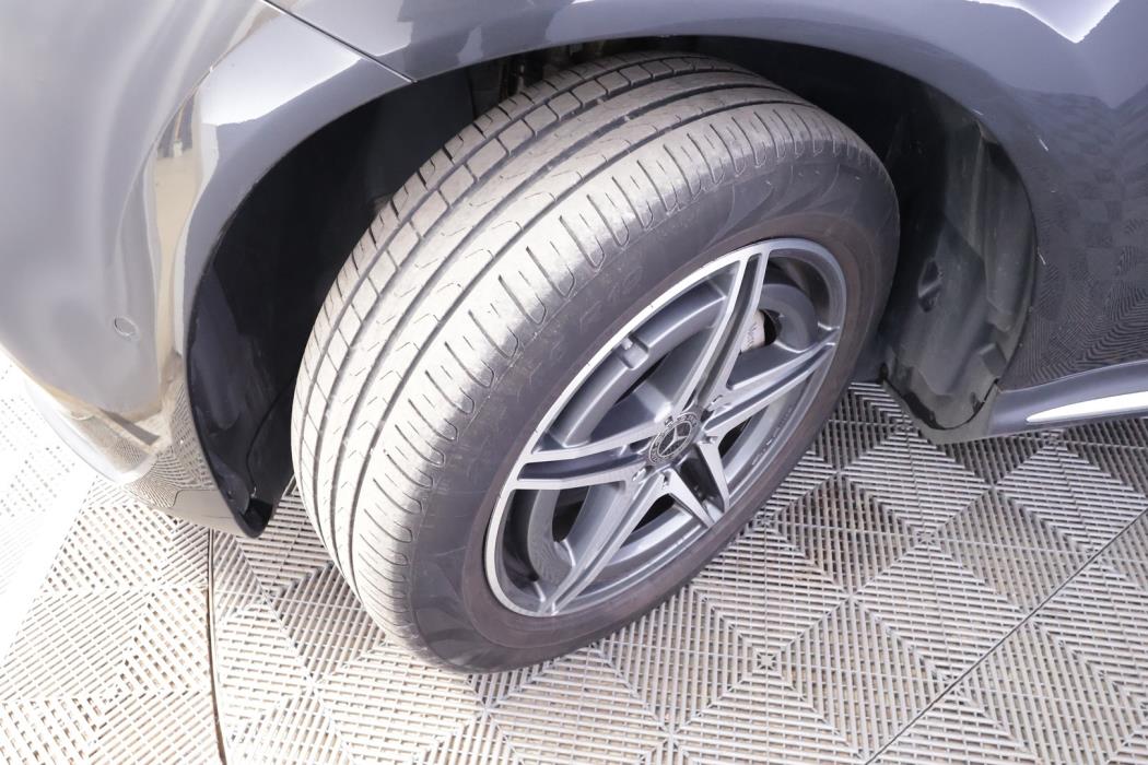 MERCEDES-BENZ EQC 2022