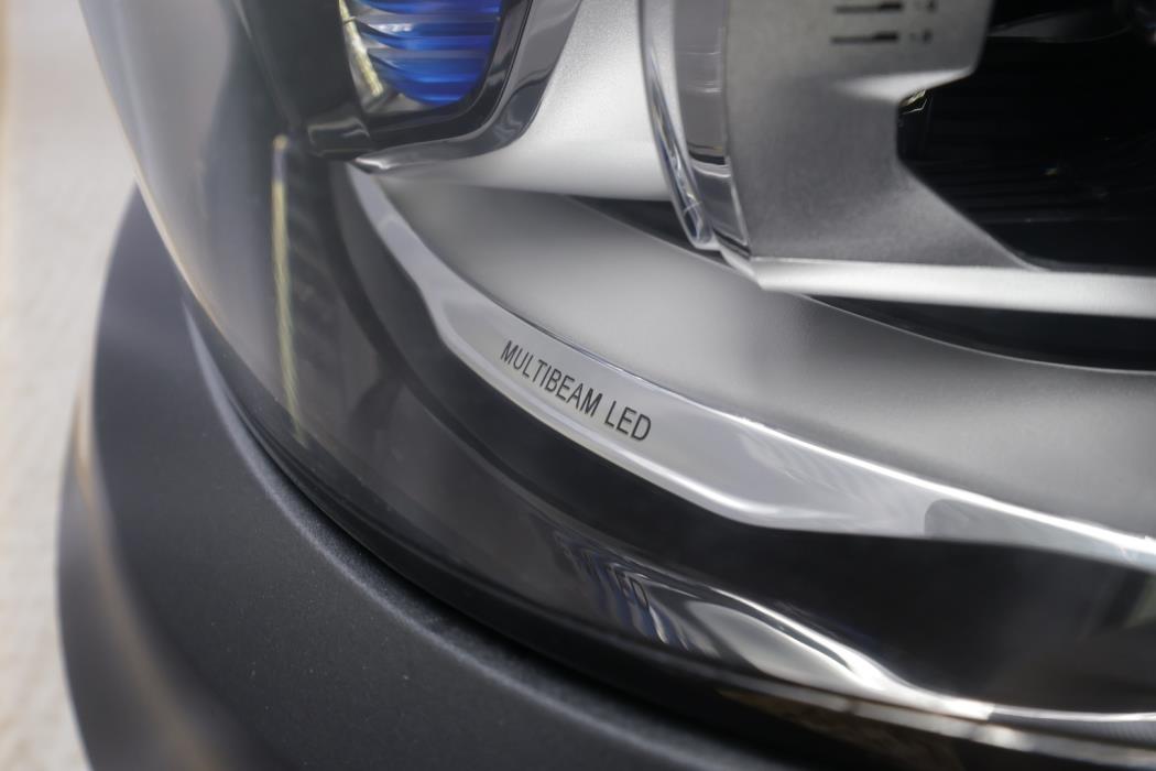 MERCEDES-BENZ C 2019